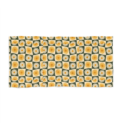 Sunflower Checkerboard Beach Towel — Retro Yellow Daisy Pattern